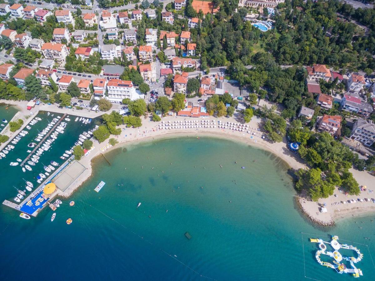 Apartment Dubravka Crikvenica Buitenkant foto